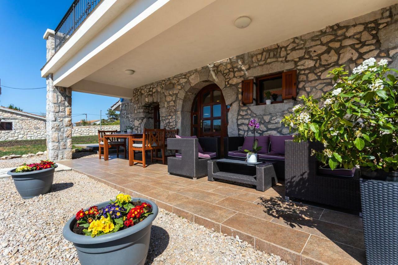 Villa Korina Pinezići المظهر الخارجي الصورة