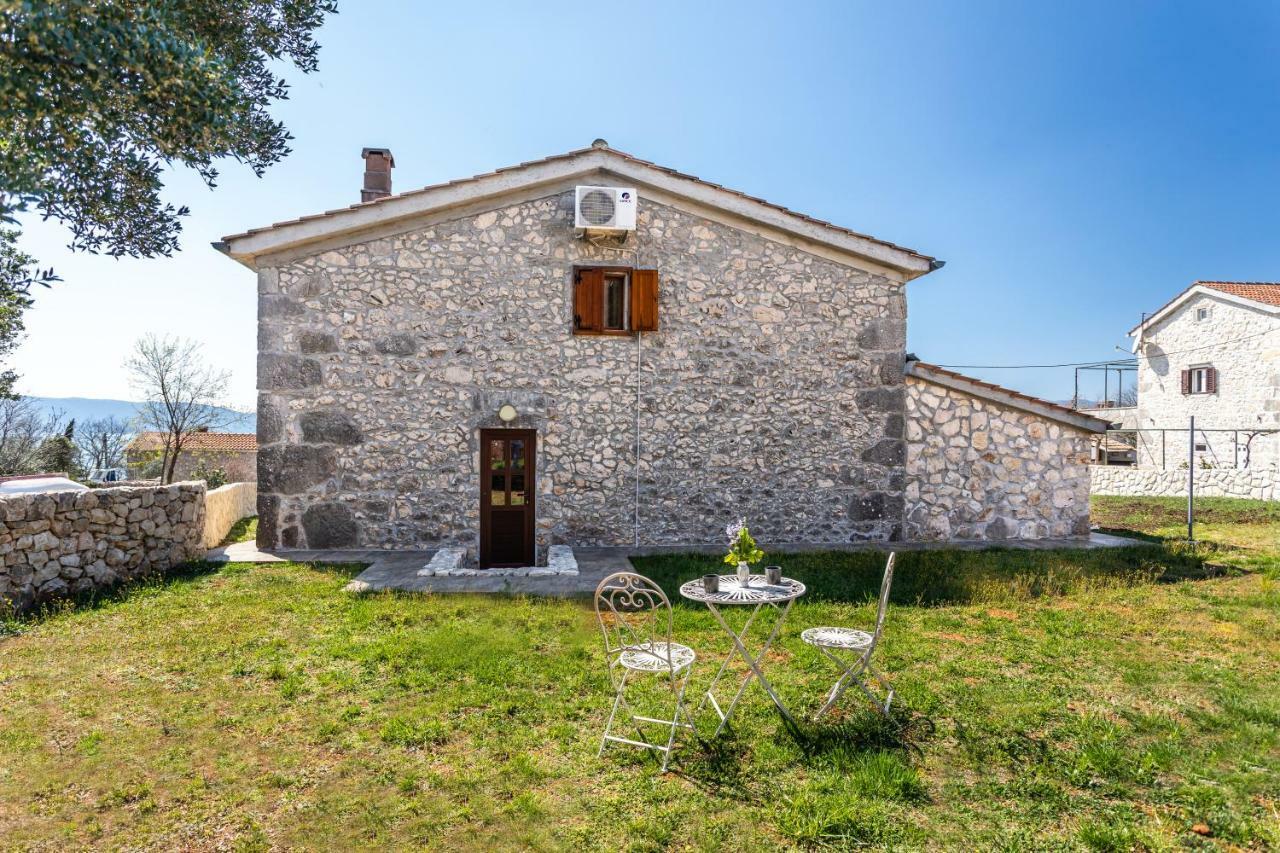 Villa Korina Pinezići المظهر الخارجي الصورة