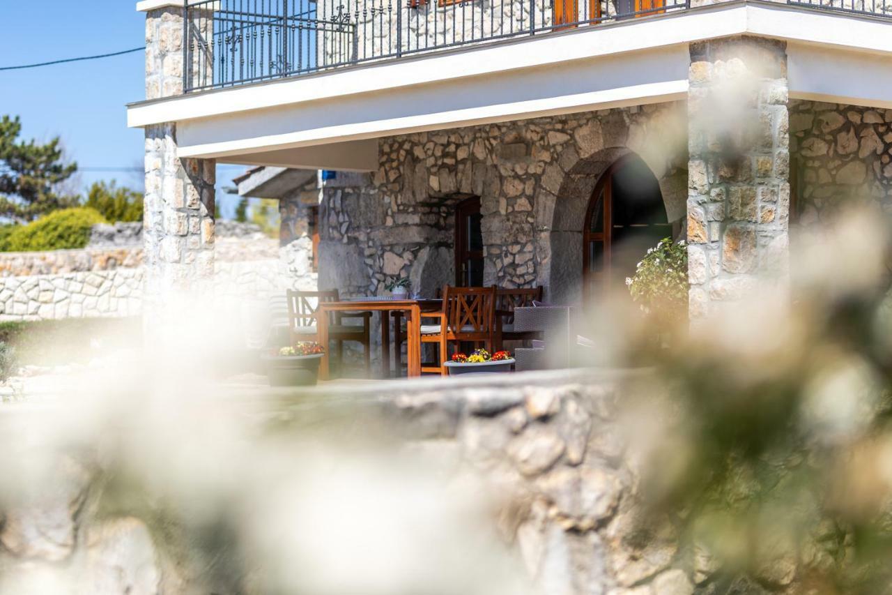 Villa Korina Pinezići المظهر الخارجي الصورة