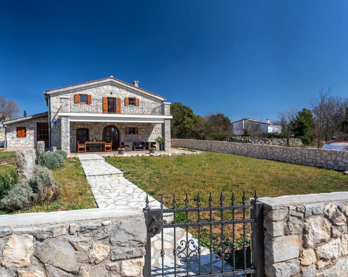 Villa Korina Pinezići المظهر الخارجي الصورة